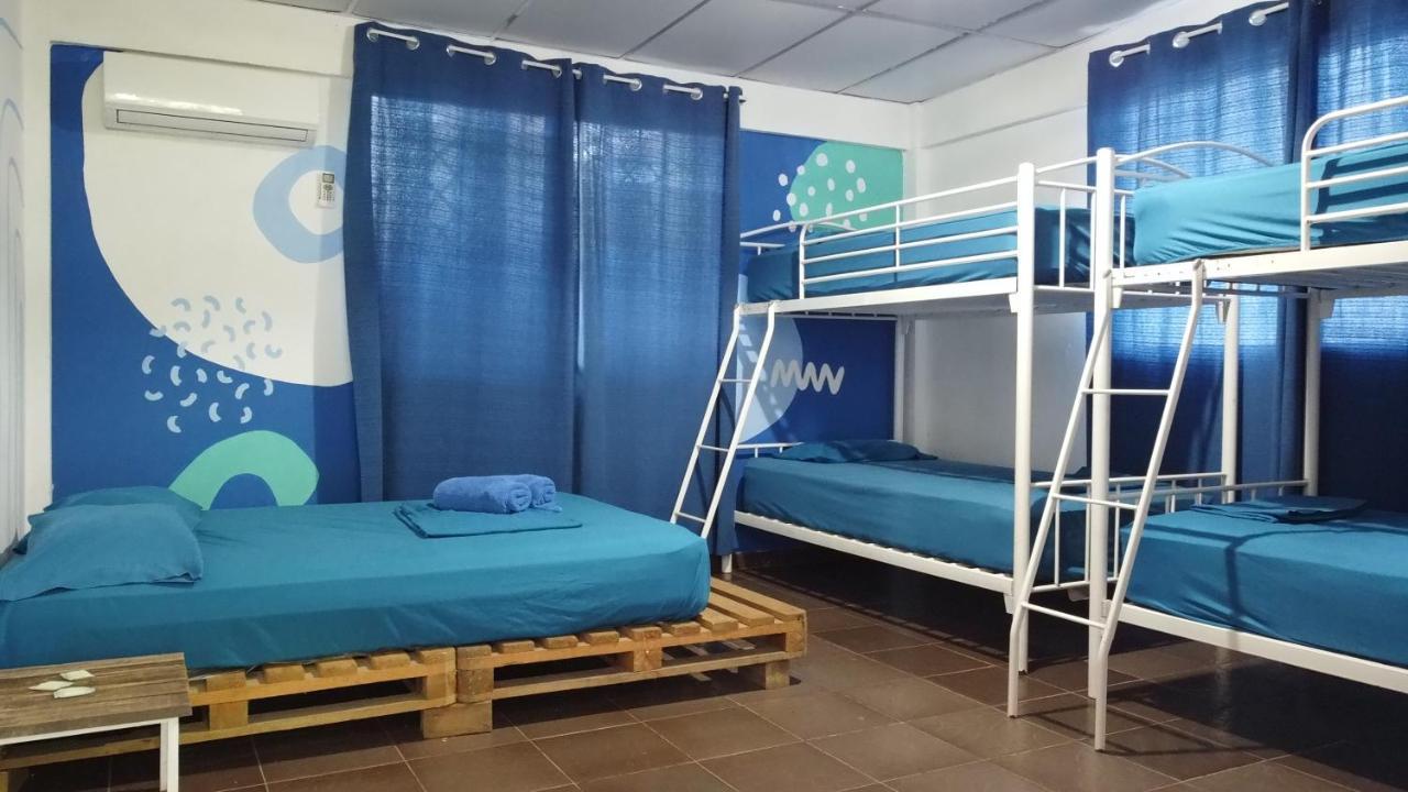 Acuarela Hostal ปลายาบลังกา ภายนอก รูปภาพ